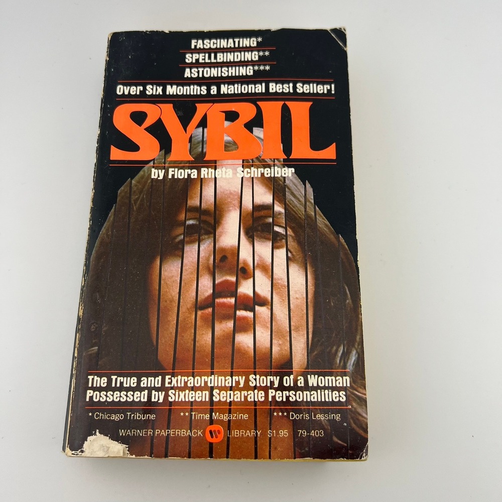 Sybil Flora Rheta Schreiber 1974 Paperback First Printing Visible Wear